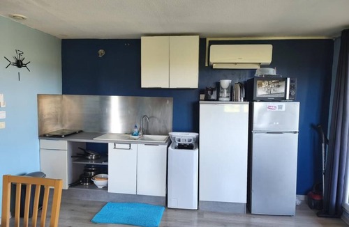 Montelimar Apartment | Gite du Haut with terrace