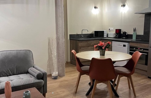 Beaumont-du-Ventoux House | Gite for 15p at the foot of Mont Ventoux Lacets du Ventoux