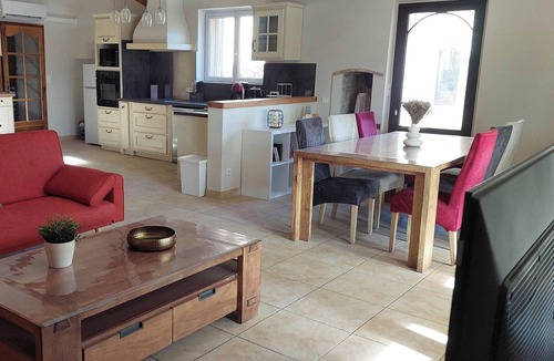 Beaumont-du-Ventoux House | Gite for 15p at the foot of Mont Ventoux Lacets du Ventoux