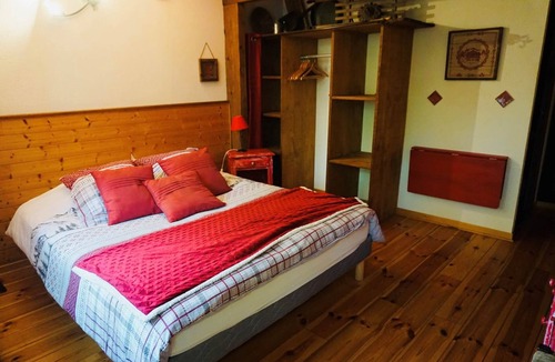 Messey-sur-Grosne House | Gite for 15 people