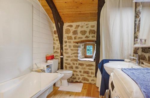 Gluiras House | Gite Granit - hameau ardéchois