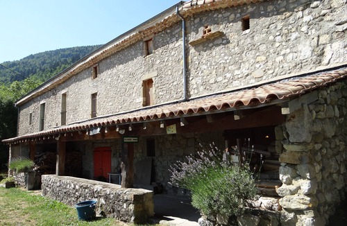 La Chaudiere House | Gîte in the Drôme countryside: a hiker's paradise!