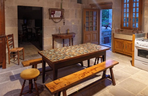 Ruffey-sur-Seille House | Gite in the heart of a former priory - quiet, leafy setting