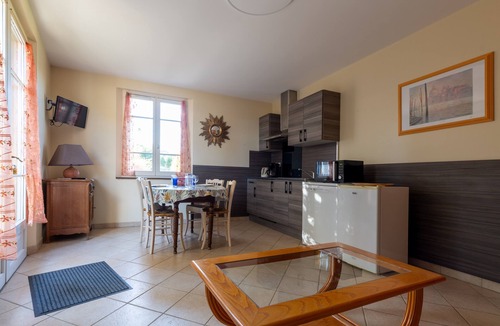 Claveyson House | Gîte la Combe Verte – Renovated Farmhouse with Indoor Pool