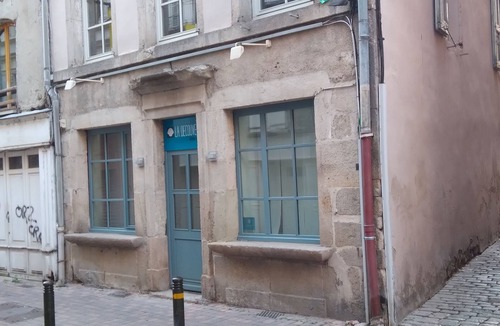 Le Puy-en-Velay Hotel | Gite La Découverte