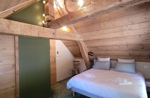 Orchamps Bed & Breakfast | GITE LE GEVOT - Nuitée EV6 tout confort