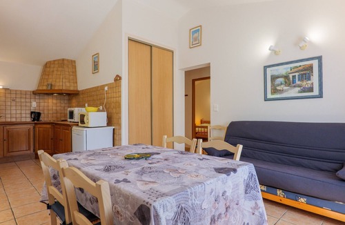 Bessas House | Gite Le Micocoulier La Fontinelle – Modern Holiday Home in Peaceful Ardèche Nature