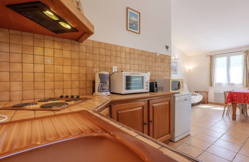 Bessas House | Gite Le Micocoulier La Fontinelle – Modern Holiday Home in Peaceful Ardèche Nature