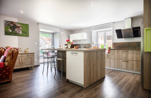 Mittlach House | Gite Les Jonquilles in Mittlach – Spacious, Peaceful Ground-Floor Retreat