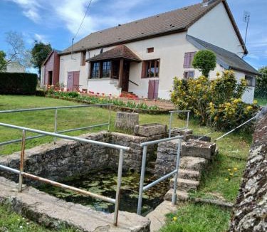 Liernais House | Gite les Tulipes