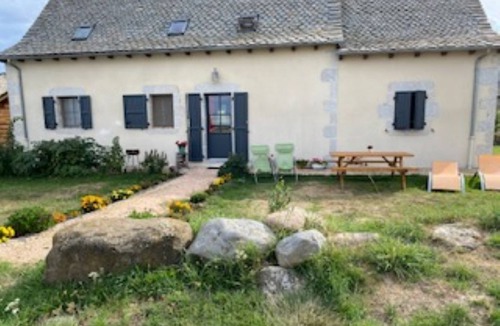 Nasbinals Apartment | Gite Masuc Solelhau A Nasbinals EN Plein Coeur DE L'aubrac