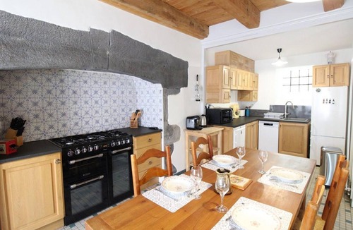 Neuveglise-sur-Truyere Cottage | Gite Neuvéglise-sur-Truyère, 3 bedrooms, 5 persons