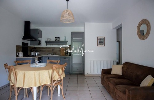 Montbrison-sur-Lez House | Gîte on a Wine Estate Surrounded by Nature, Chouettes
