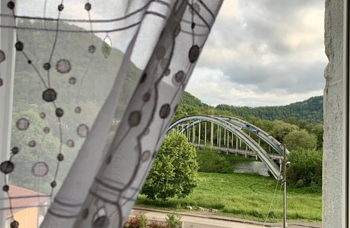 Baume-les-Dames Apartment | Gîte overlooking the Doubs, close to hiking trails