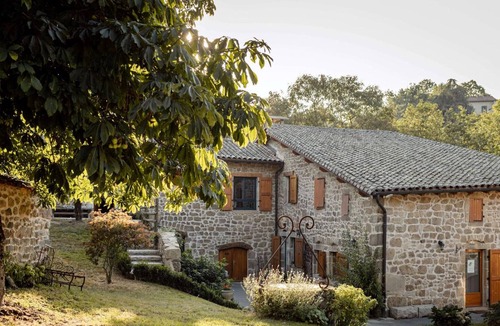 Pelussin Cottage | Gite Pélussin, 4 bedrooms, 12 persons