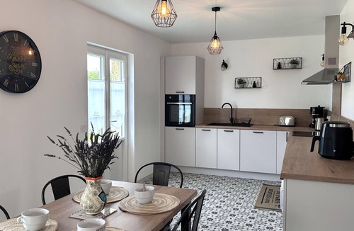 Rocles Cottage | Gite Rocles, 2 bedrooms, 5 persons