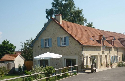 Sonchamp Cottage | Gite Sonchamp, 5 bedrooms, 10 persons