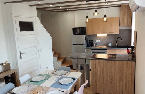 Saint-Julien-Labrousse House | Gite Un Air de Campagne 8 pers