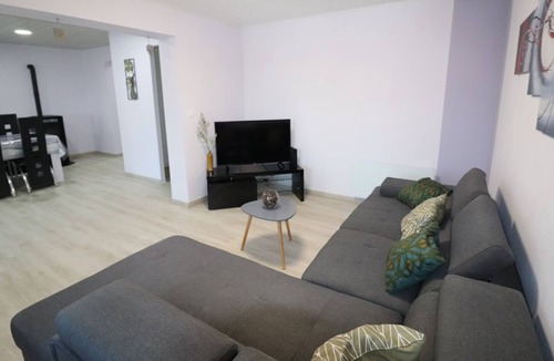 Valuejols Cottage | Gite Valuéjols, 3 bedrooms, 6 persons