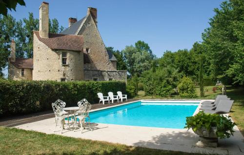Guerigny House | Gorgeous Home In Guérigny