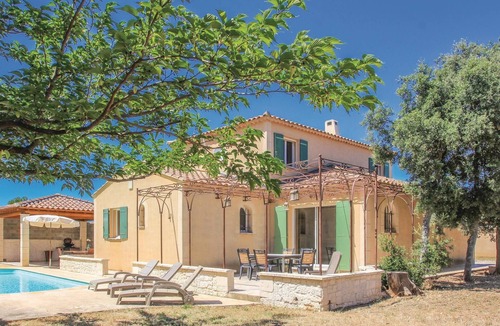 Saint-Didier House | Gorgeous home in Saint Didier