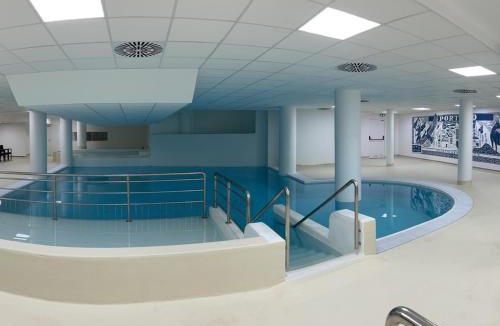 Eaux-Bonnes Apartment | Gourette: Duplex 10 pers, Piscine, Animaux admis - FR-1-860-1