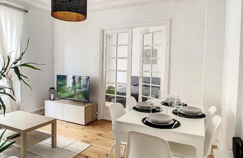 Ivry-port Apartment | Grand Appart Tout Confort Gare Metro Wifi 6 Pers