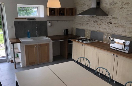 Saint-Vit Apartment | Grand Appartement de 138m2 Avec Jardin Privatif
