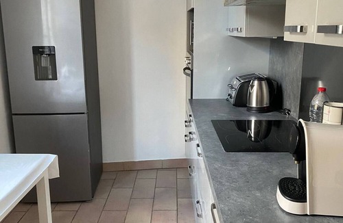 Arpajon Apartment | Grand F3 de 71m2 en plein centre ville Arpajon