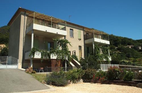 Vals-les-Bains House | Grand Gîte La Buissonnière