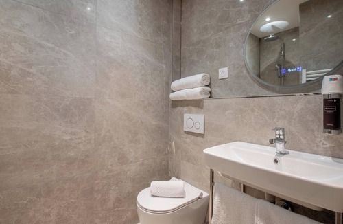 Orly Hotel | Grand Hôtel Senia
