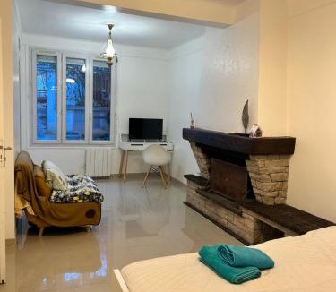 Quartier Centre Ville Apartment | Grand logement Centre Ville Massy