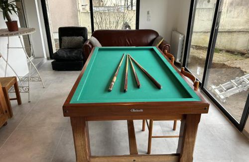 Vitry-sur-Seine Apartment | Grand Paris Cozy Stay Private Studios and Apartment Quick Access to Paris