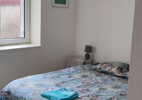 Saint-Jean-Baptiste Apartment | Grand studio au centre de Besançon
