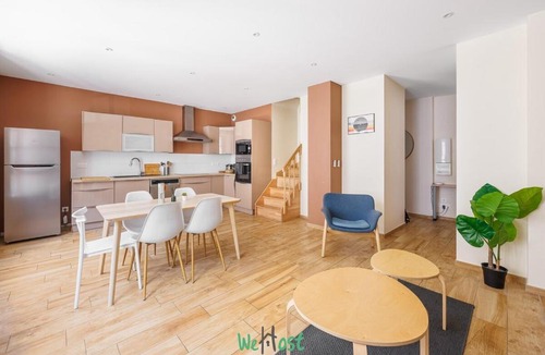Besancon Old Town Apartment | Grand T5 lumineux au cœur de Besançon