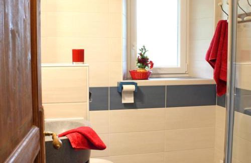 Trezelles House | Grande maison familiale avec jardin, Wifi, animaux acceptés - FR-1-489-50