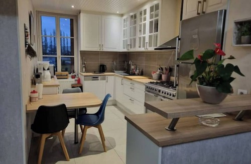 Saulieu Villa | Grande Villa Familiale et Chaleureuse à Saulieu