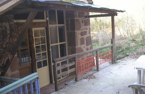 Goutrens House | Grange Rénovée en Pleine Nature