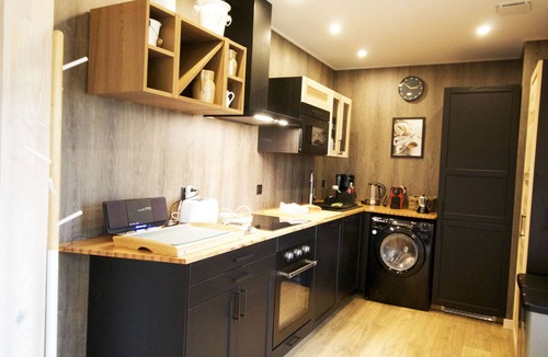 Doucier Cottage | GRAZIELLA gîte 95 m² air-conditioned 6 persons 2 bathrooms