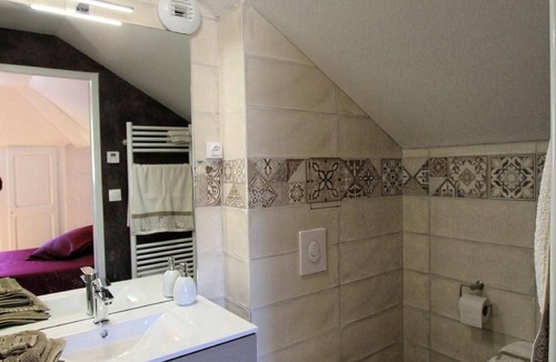 Fougerolles Bed & Breakfast | Guestroom Fougerolles-Saint-Valbert, studio flat, 2 persons