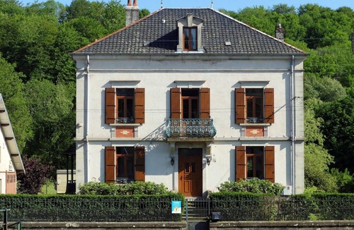 Fougerolles Bed & Breakfast | Guestroom Fougerolles-Saint-Valbert, studio flat, 2 persons