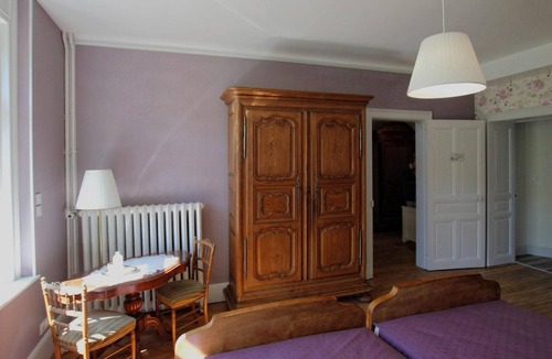 Fougerolles Bed & Breakfast | Guestroom Fougerolles-Saint-Valbert, studio flat, 3 persons