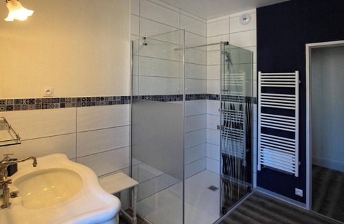 Fougerolles Bed & Breakfast | Guestroom Fougerolles-Saint-Valbert, studio flat, 3 persons