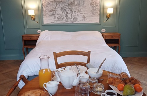 Saint-Cyprien-sur-Dourdou Bed & Breakfast | Guest House Manoir de Salleviale Conques en Rouergue Aveyron