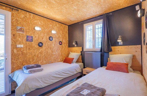 Villeneuve-de-Berg House | Guest Room '315' with Mountain View, Private Heated Pool, and Wi-Fi