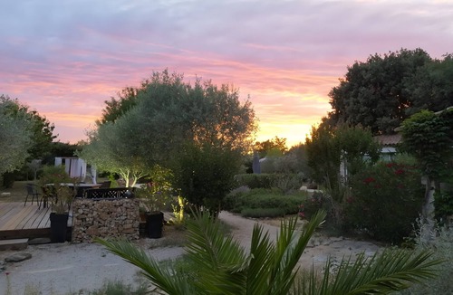 Gras Bed & Breakfast | Guest Room "Le Chalet" with Private Terrace, Wi-Fi, and Air Conditioning