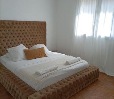 Villeneuve-le-Roi Apartment | Guibert Home - Appartement spacieux à 20 min de Paris