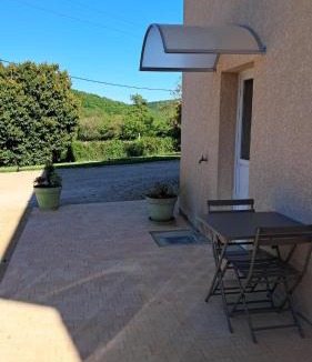 Aze Apartment | Hébergement dans le vignoble du Mâconnais