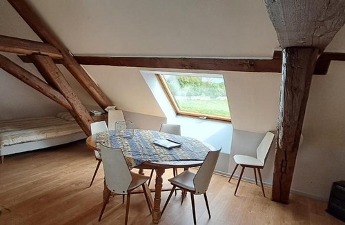 Ecuelles Apartment | Hébergement VIGNES ET RIVIERES