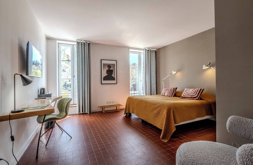 Vaison-la-Romaine Hotel | Hôtel Burrhus